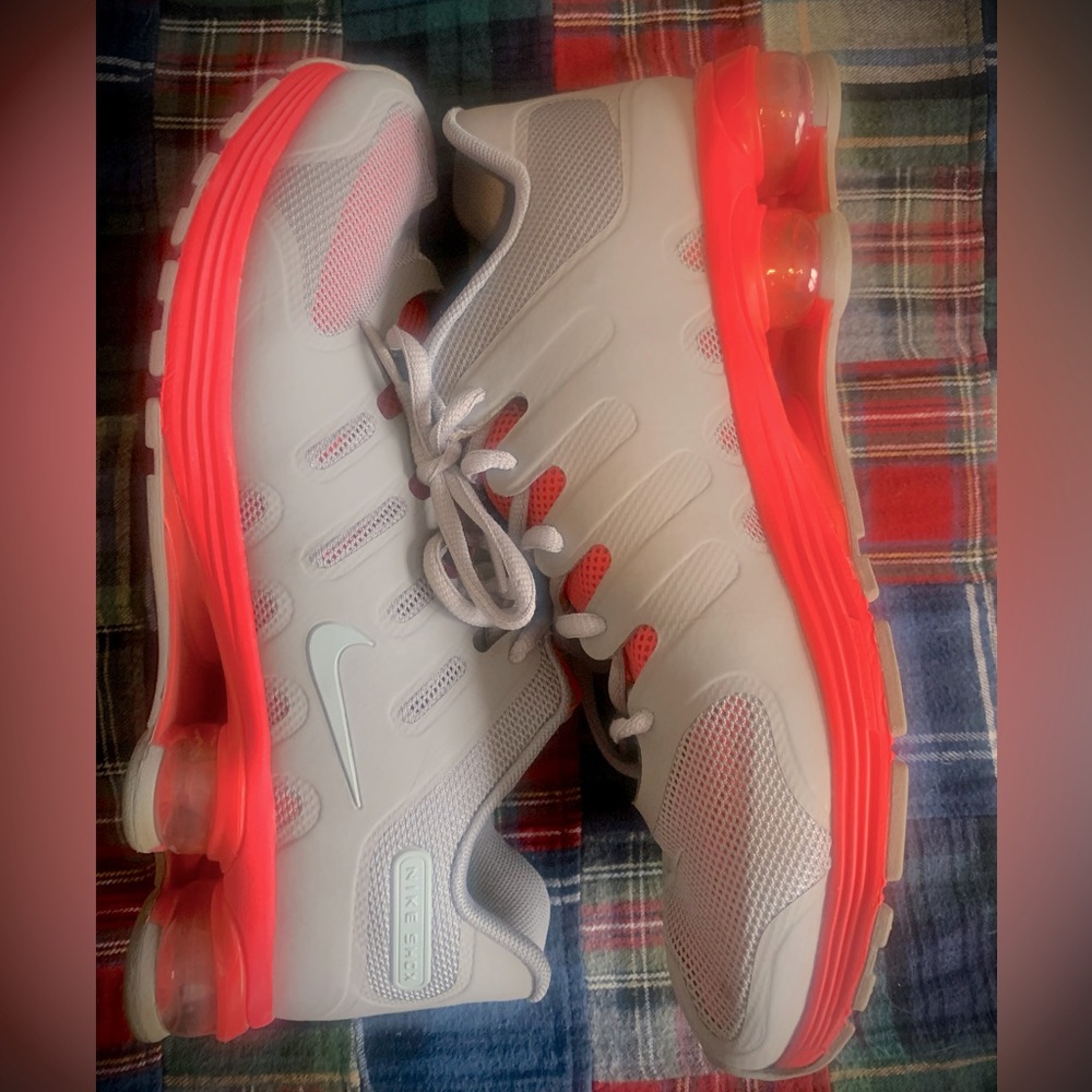 Men’s size 9 Nike Shox Air Lunar NZ Hyperfuse